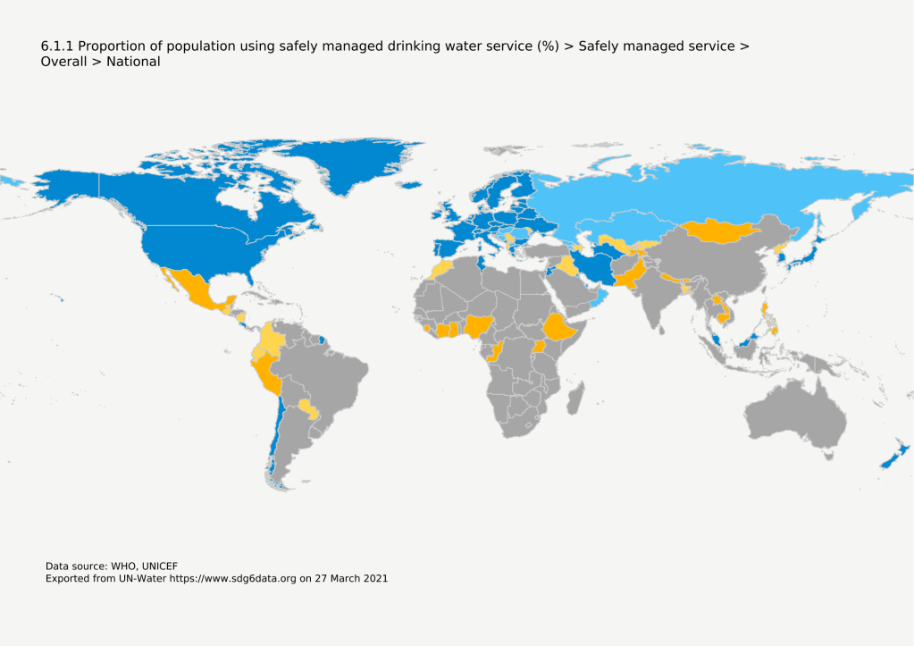Gráfico em mapa sobre acesso adequado e seguro à água potável no mundo